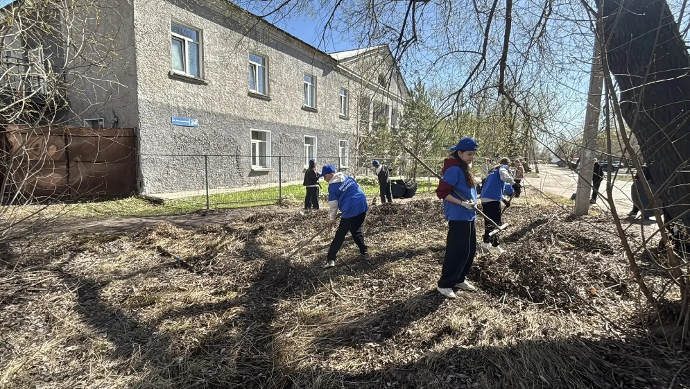Копейчане провели субботник в посёлке Железнодорожный