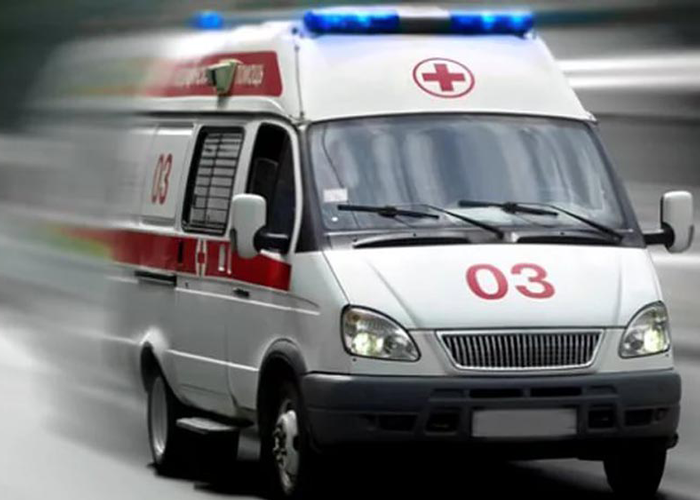 Тройное ДТП с участием машины скорой помощи произошло в Челябинске