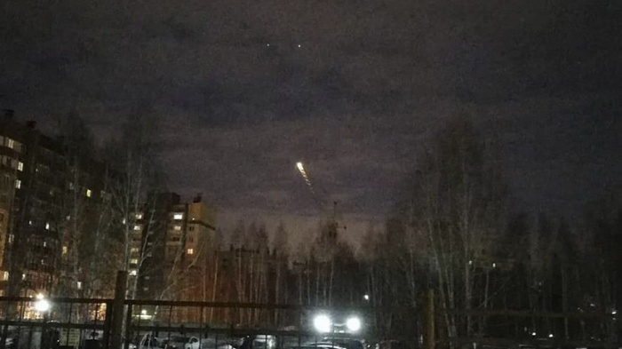 В годовщину метеорита Челябинск посетила «комета»