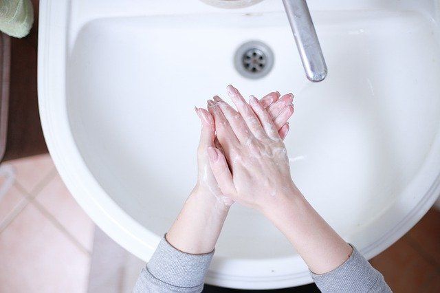 Как передавать показания? Как оплатить квитанции? Что будет с переплатой?
