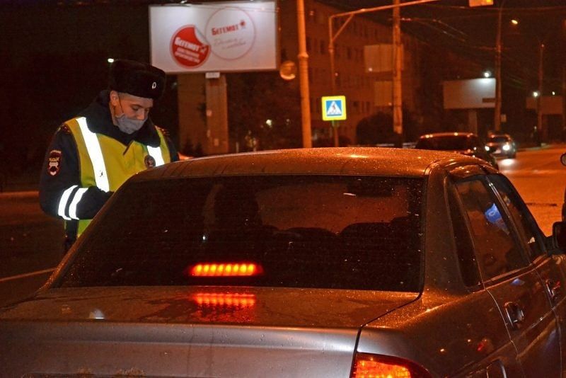 Сотрудники Госавтоинспекции продолжают выявлять нетрезвых водителей на дорогах Копейска