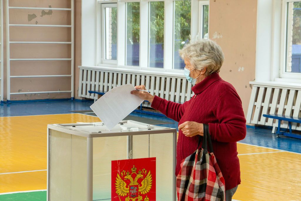 «Единая Россия»: партия выходит на выборы под номером пять