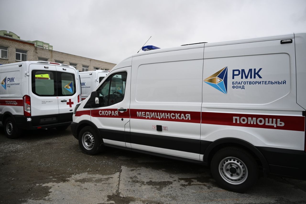 12 новых автомобилей «Скорой помощи» прибыли в Челябинскую область