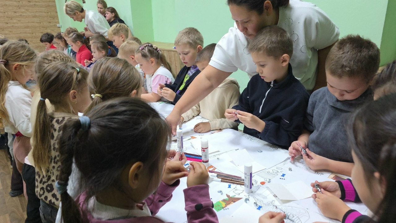 В Копейске малыши приготовили папам подарок