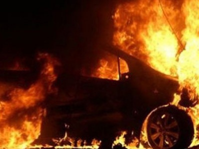 На Копейском шоссе сгорели три автомобиля