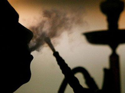Вы знали, что за час курения кальяна вдыхаете дым, как от пяти пачек сигарет?