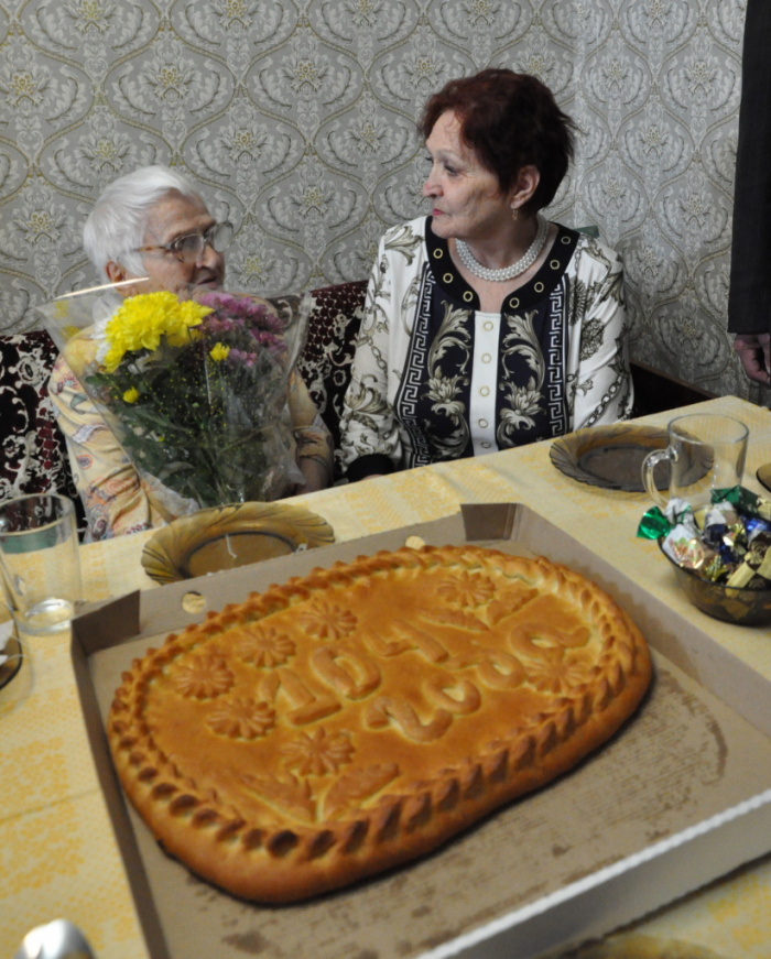 «КР» - газета долгожителей. Старейшей жительнице Копейска исполнилось 104 года