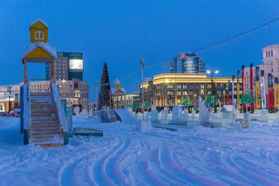 В Челябинске сегодня вечером откроется ледовый городок