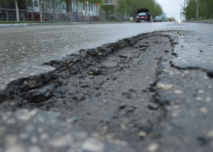 Копейчане, поможем составить список «растаявших со снегом» дорог в Челябинске!