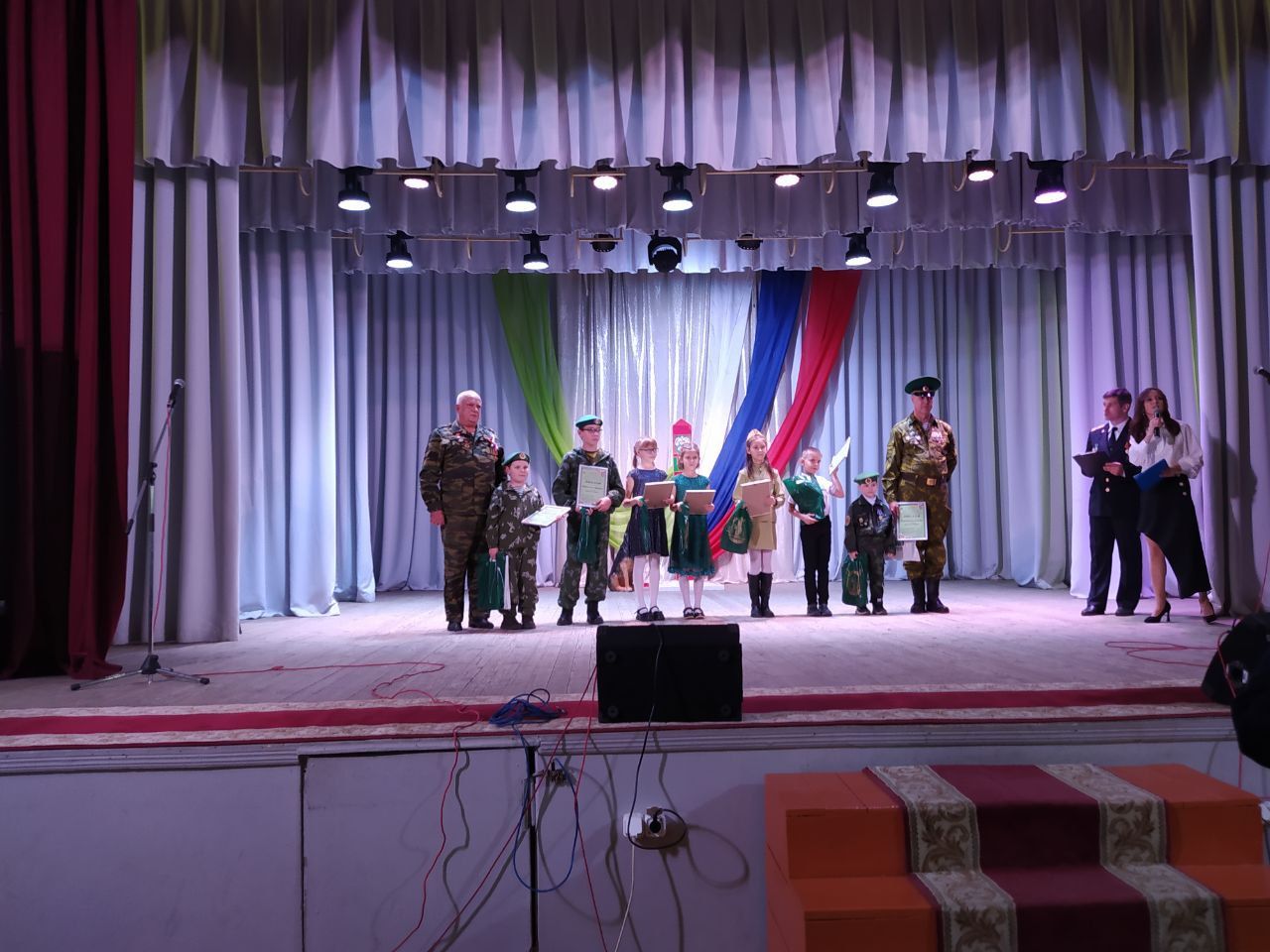 В Октябрьском районе прошел фестиваль военно-патриотической песни