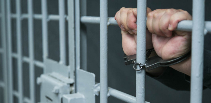 Обвиняемый в похищении средств 1000 дольщиков Александр Сребрянский заключен под стражу на 2 месяца