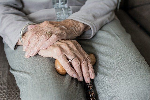 Рекорд долголетия установила 117-летняя любительница шоколада и газировки из Японии