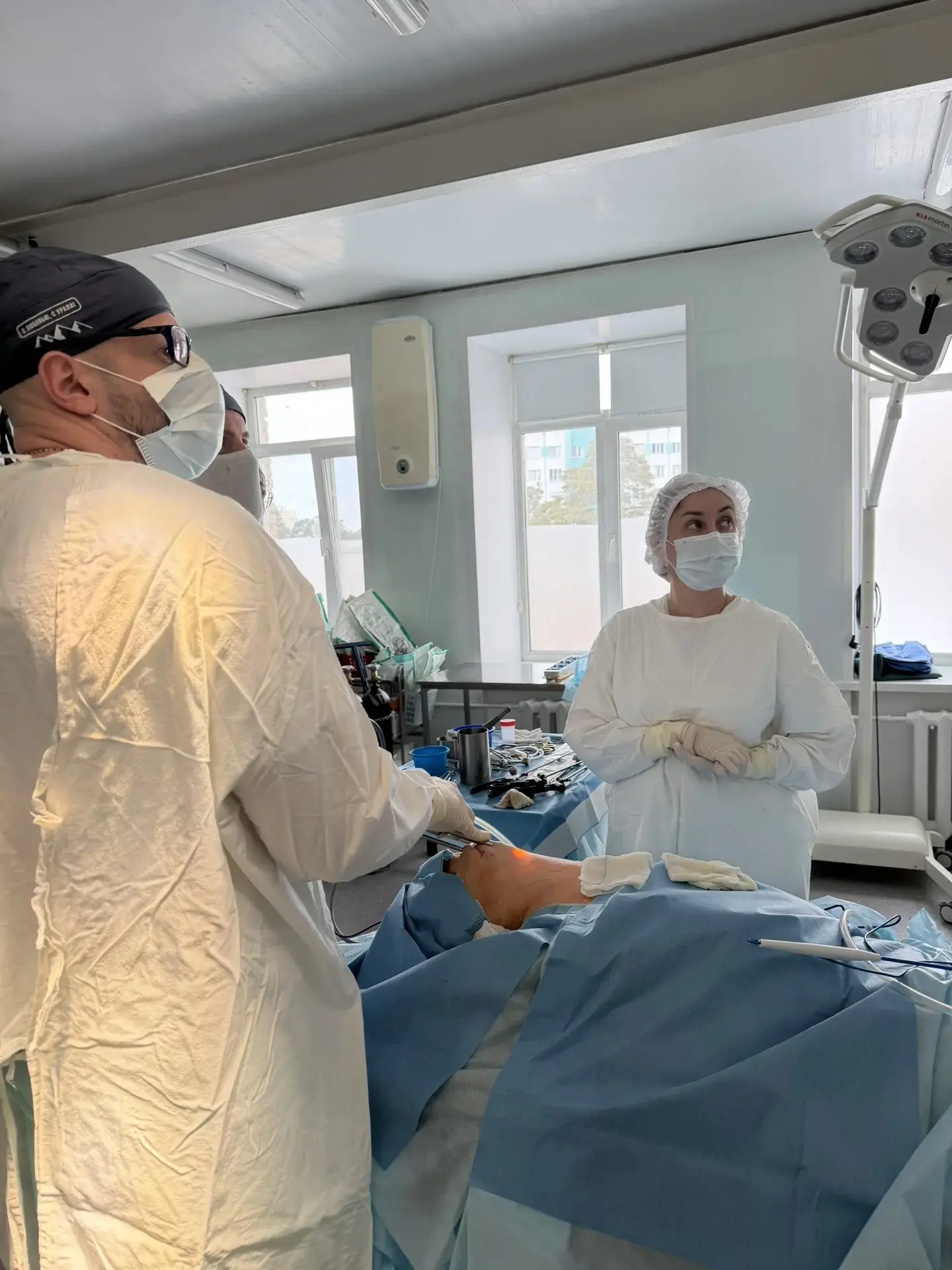 В Челябинске внедрили малотравматичные операции при раке щитовидной железы