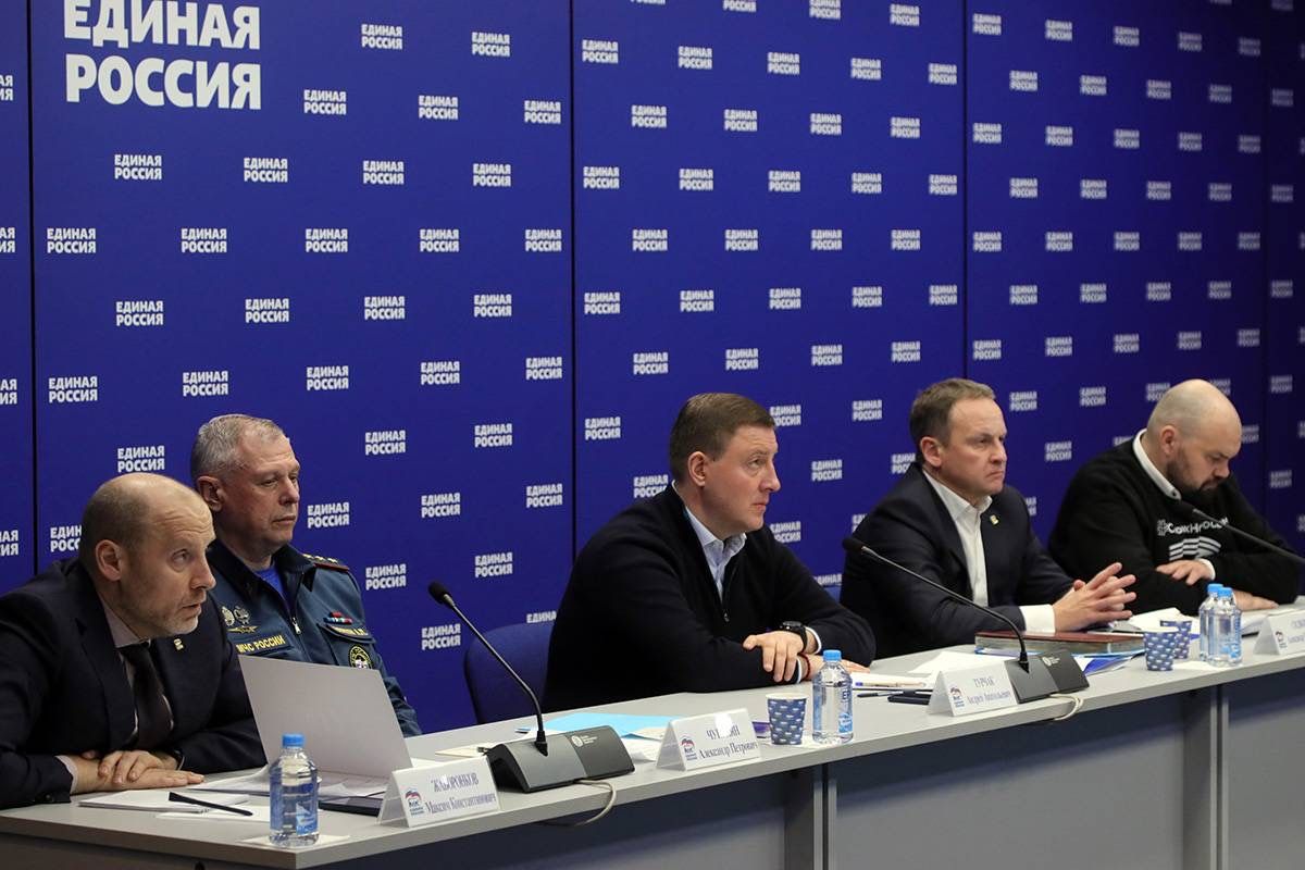 Донбасс: «Единая Россия» будет помогать в восстановлении территорий