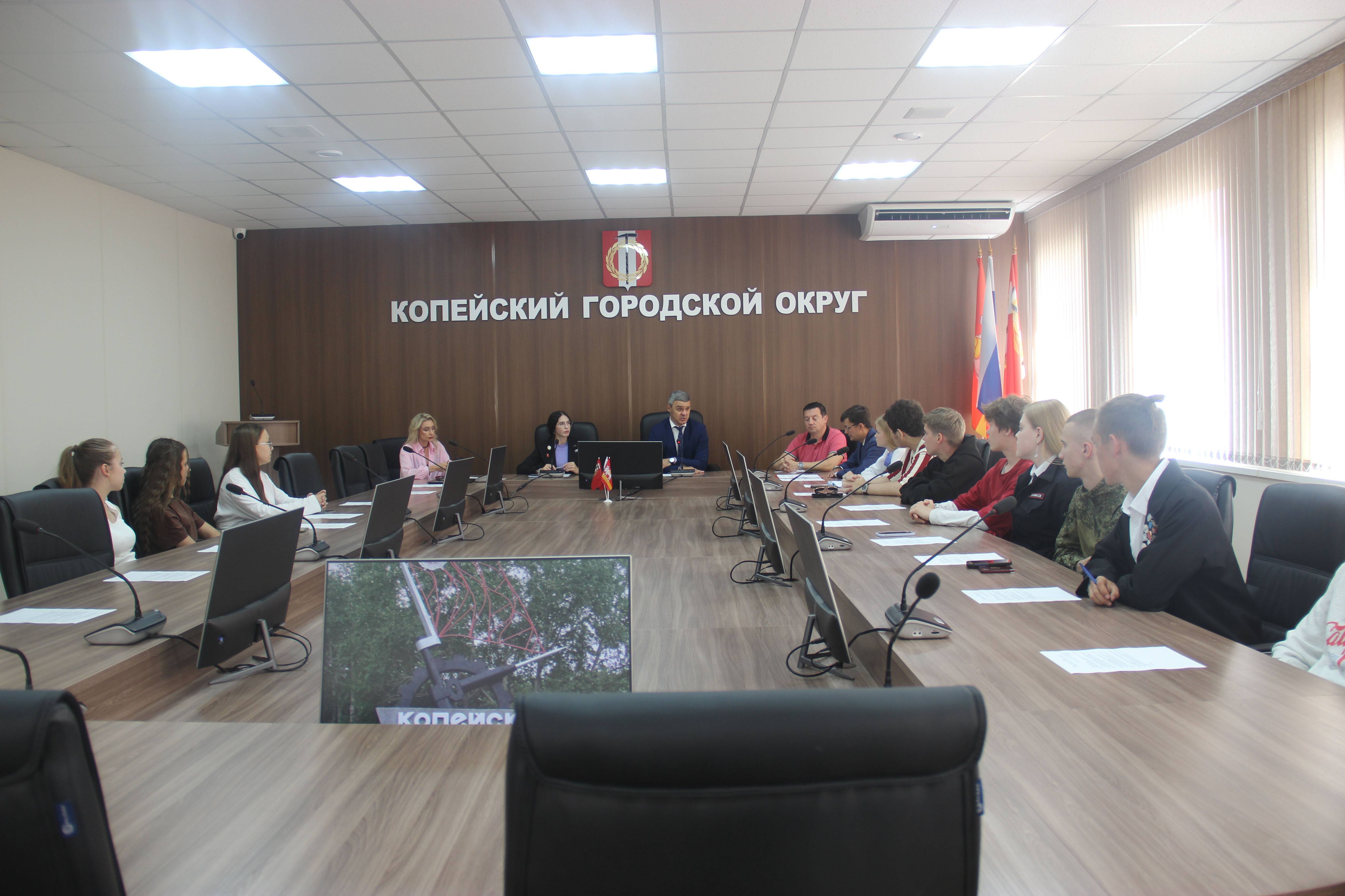 Молодёжь Копейска наметила планы на осень