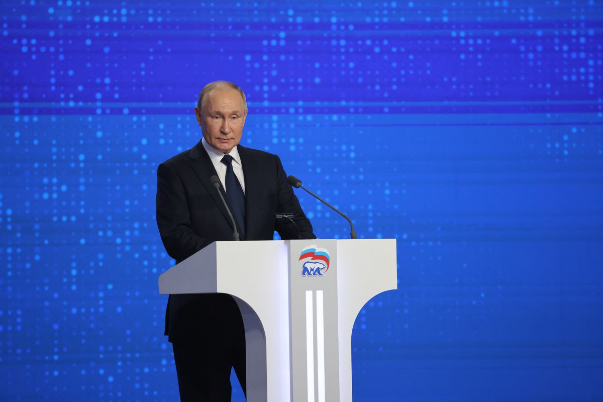 «Единая Россия» единогласно поддержала выдвижение Владимира Путина на выборах в марте-2024