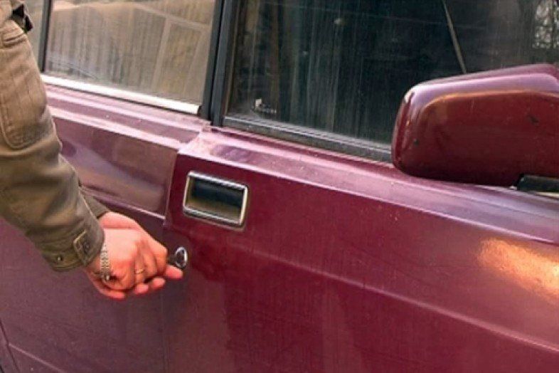 В Копейске парень угнал машину, чтобы навестить родителей