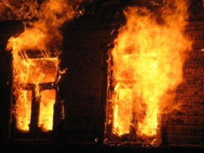 Мать и двое детей погибли при пожаре