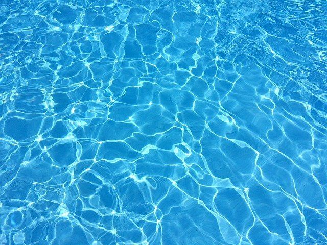 Смерть в бассейне: в Челябинске во время сеанса скончалась женщина 