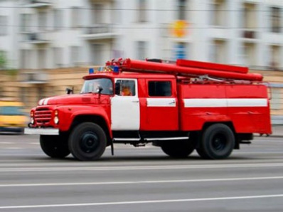 Автомобили продолжают гореть в Челябинске