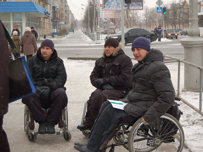 Инвалидам –  доступную среду
