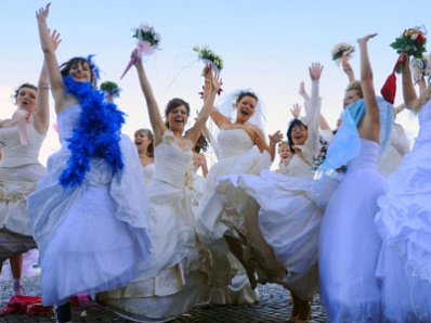 Копейчанки, участвуйте в параде невест!