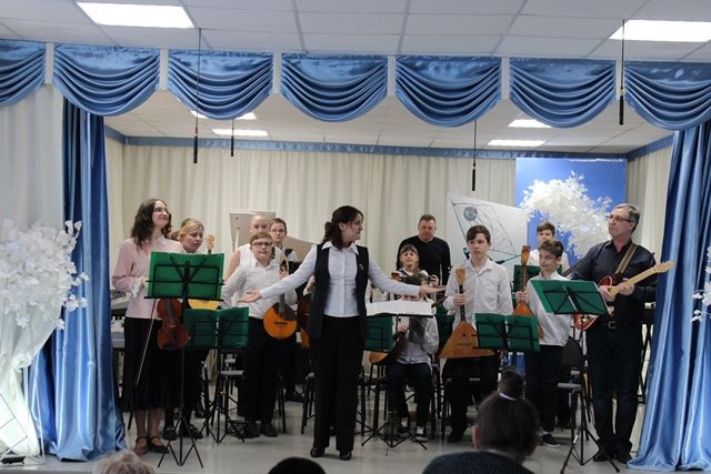 Воспитанники копейской школы искусств посвятили отчетный концерт 115-летию города