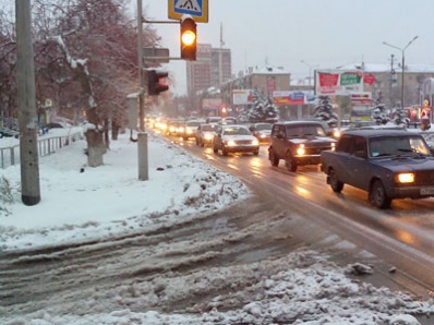 Непогода организовала пробки в Копейске