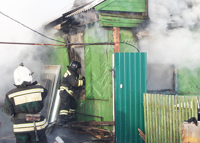 В Копейске сгорел частный дом