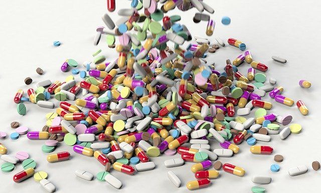 Пробиотики подорожали, ношпа подешевела: как изменились цены на лекарства на Южном Урале