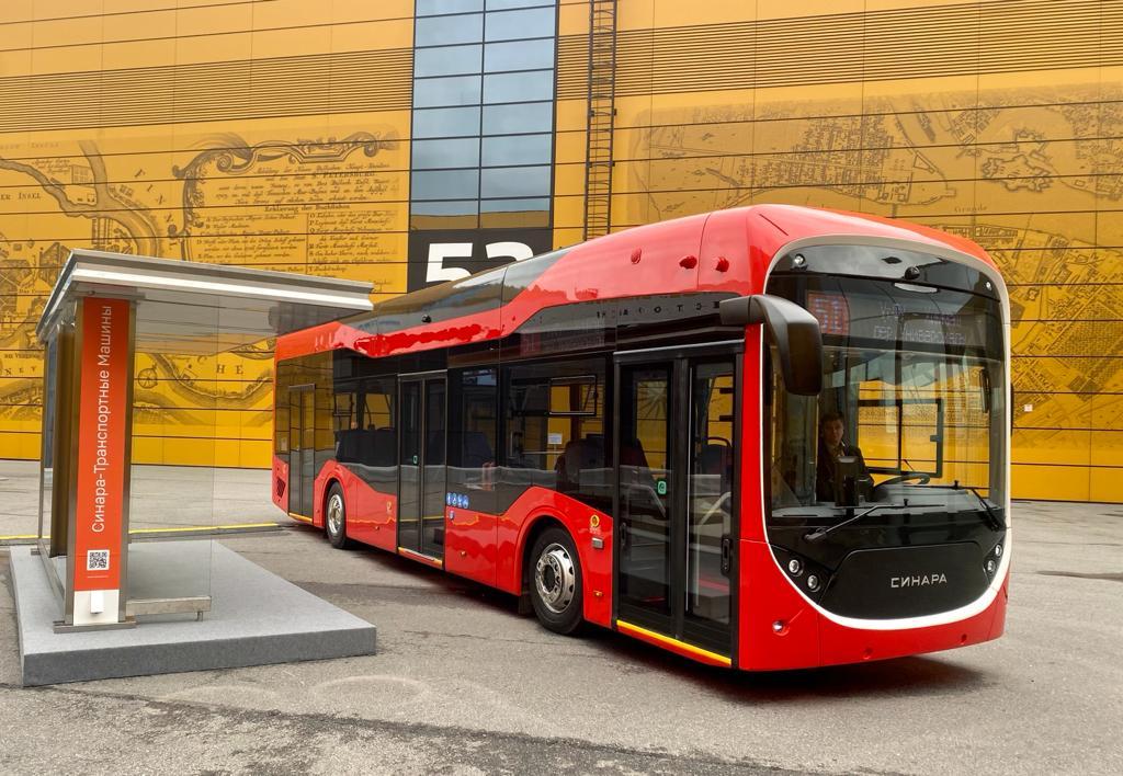 На ЧТПЗ представили новую модель челябинского троллейбуса