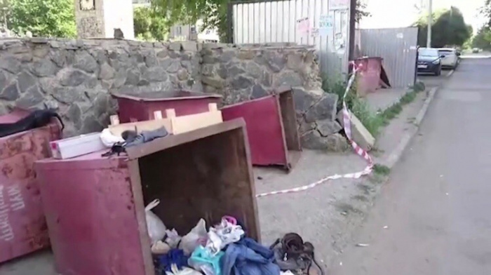 Челябинский дворник нашел в мусорном баке расчлененный труп