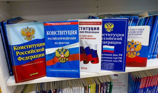Челябинский эксперт рассказал, для чего закреплять в Конституции поддержку волонтеров и НКО