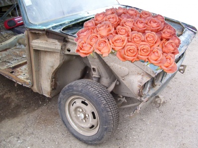 Хроники Фемиды: в Копейске крадут автомобили и цветы