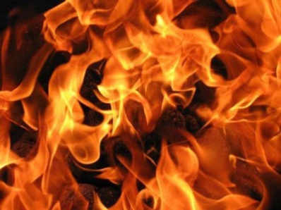 В челябинской школе вспыхнул огонь