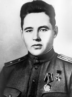 Дважды Герой Советского Союза Семен Васильевич Хохряков