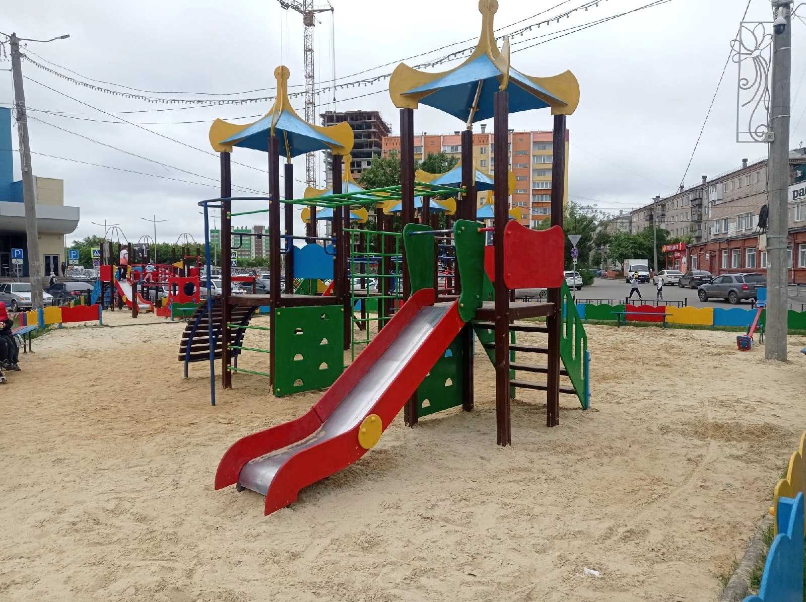 В администрации Копейска рассказали о планах по обновлению детских площадок в центре города