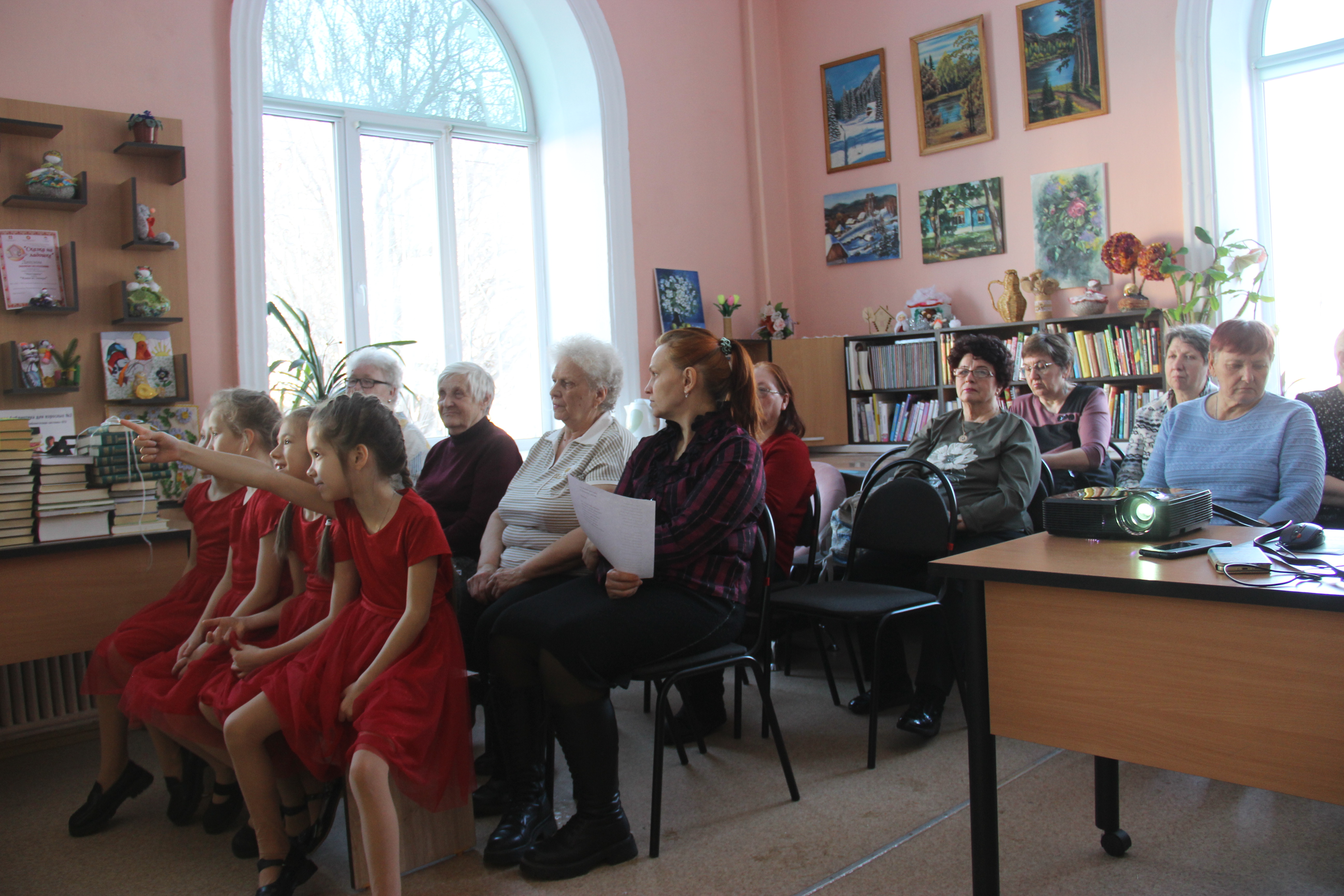 «Первый блин — комам»: библиотечный праздник Масленицы в Копейске