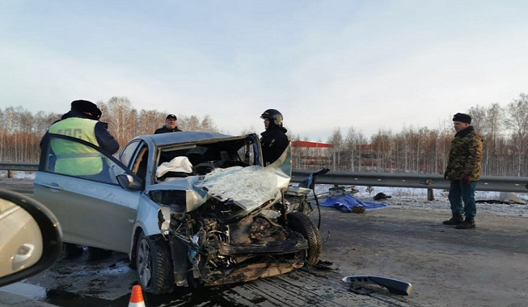 Под Челябинском водитель убила себя и пассажира при неудачном обгоне
