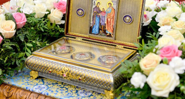 В Челябинск прибыл ковчег с частью Пояса Пресвятой Богородицы 