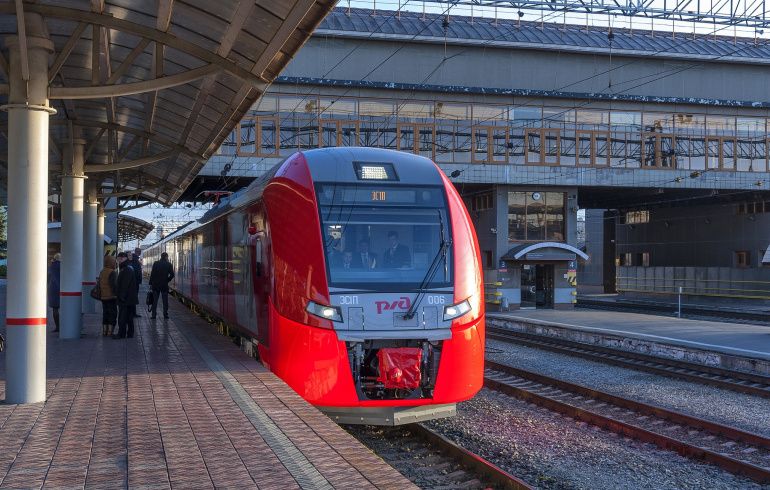 На Новогодние каникулы запустят больше поездов в Москву и Питер
