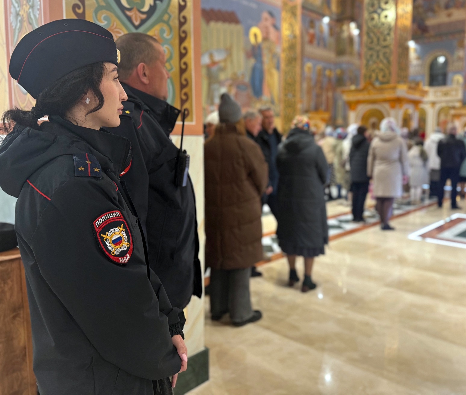 Сотрудники полиции обеспечили безопасность на пасхальных мероприятиях в Челябинской области
