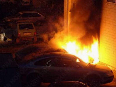 Автомобили в Копейске горели, сумма ущерба росла