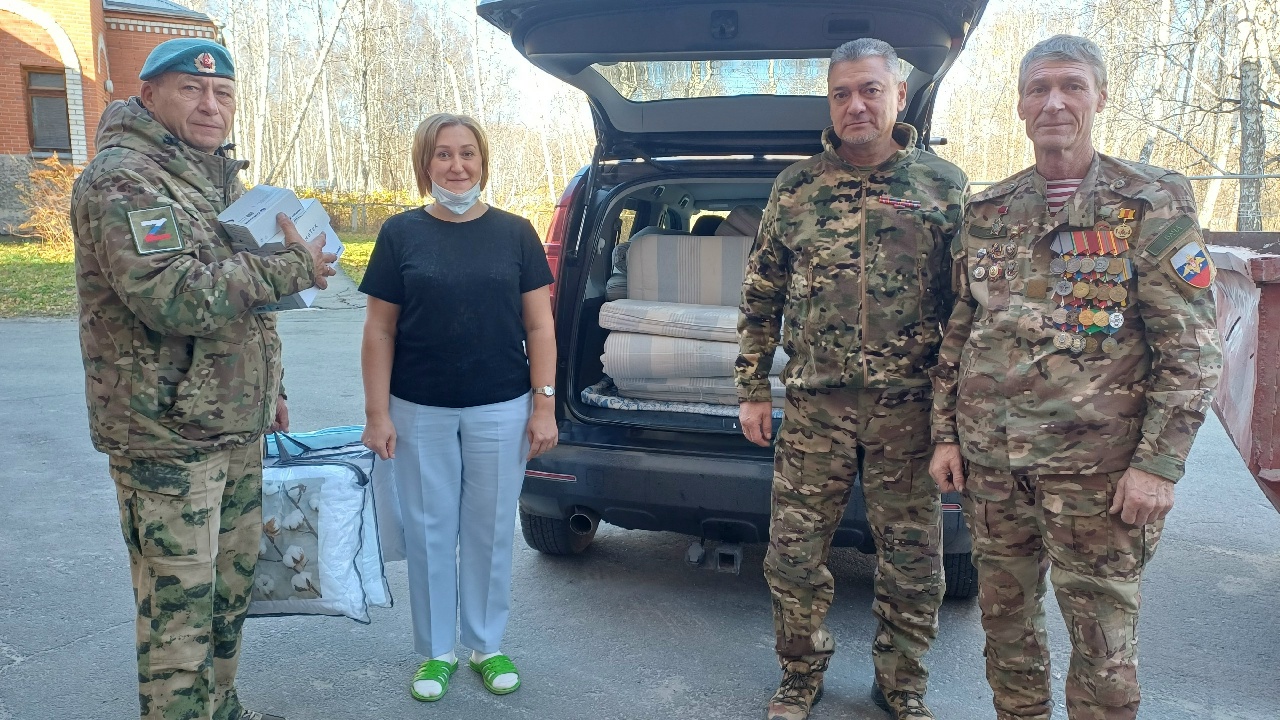 «Братство» навестило подопечных Геронтологического центра