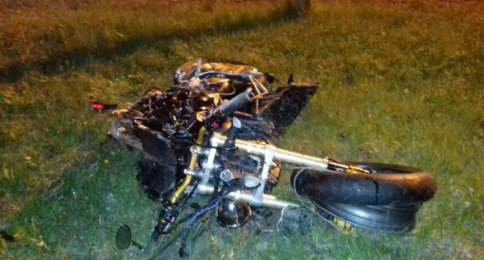 В Челябинске мотоциклист разбился о бордюр