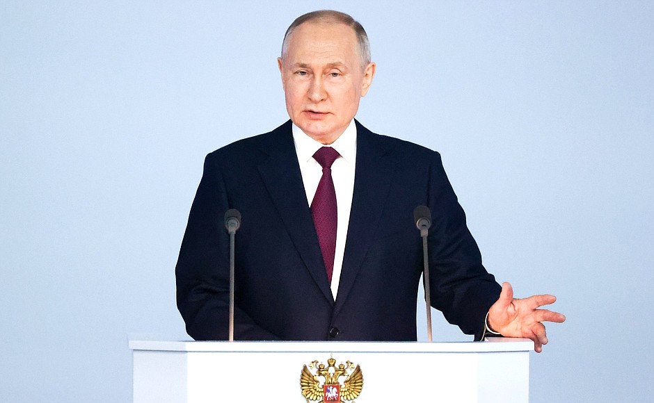 Путин заявил о продлении скоростной магистрали до Челябинска