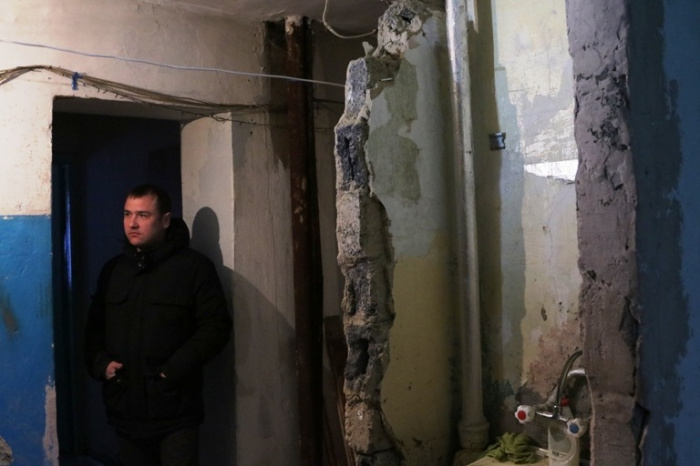Единороссы помогут жителям челябинского дома, в котором упала стена