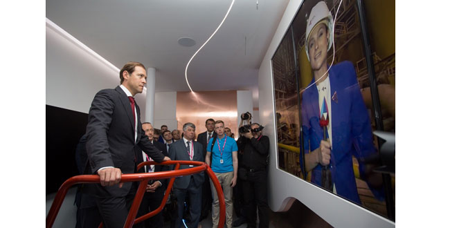 VIP-гости посетили выставку «Иннопром»