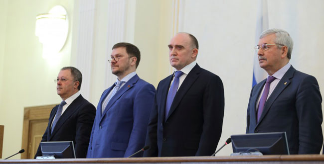 Борис Дубровский озвучил депутатам ЗСО результаты деятельности Правительства