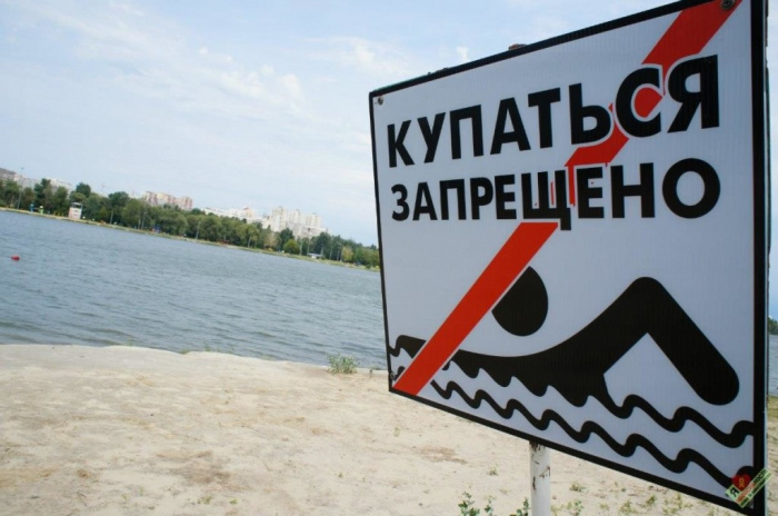 Копейчанам запретили купаться на 35 пляжах